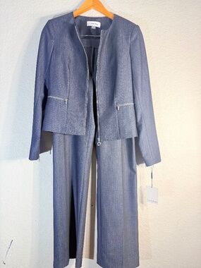 Calvin Klein Women's Modern Fit Suit